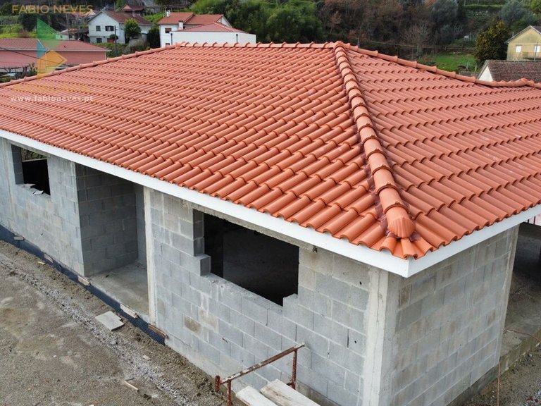 Villa for Sale in Sabadim, Arcos De Valdevez, Portugal 3