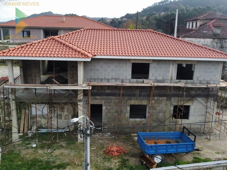 Villa for Sale in Sabadim, Arcos De Valdevez, Portugal 14