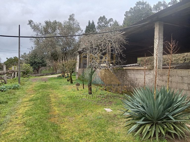 Villa for Sale in Fontoura, Valença, Portugal 2