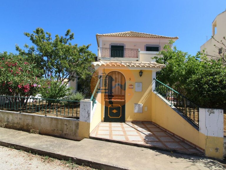 Villa for Sale in União Das Freguesias De Tavira (santa Maria E Santiago), Tavira, Portugal 1