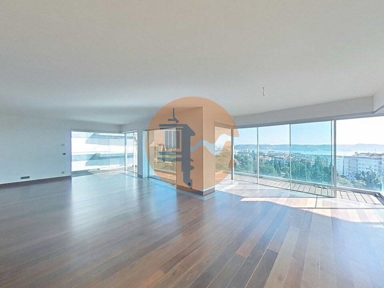 Apartment for Sale in São Francisco Xavier, Lisbon, Portugal 37