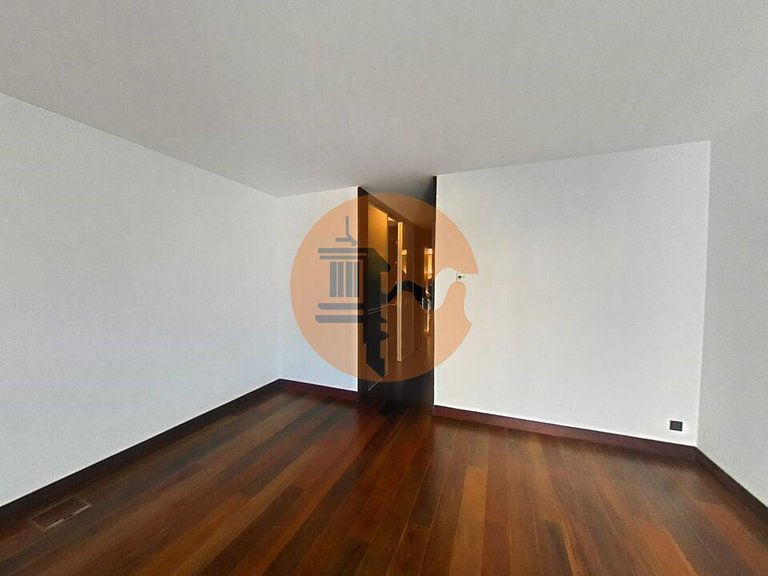 Apartment for Sale in São Francisco Xavier, Lisbon, Portugal 35
