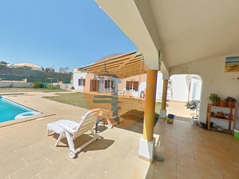 Villa for Sale in Boliqueime, Loulé, Portugal 33