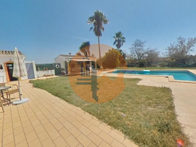 Villa for Sale in Boliqueime, Loulé, Portugal 28