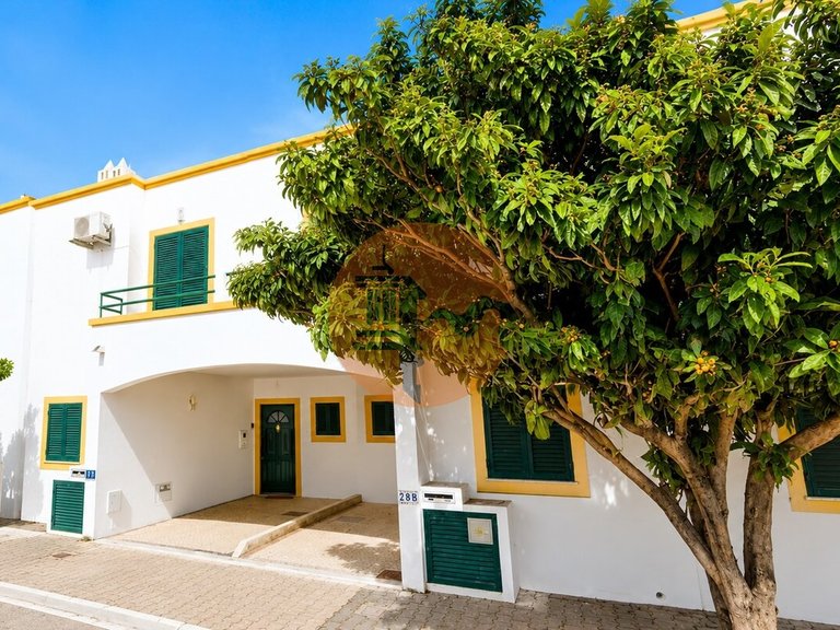 Villa for Rent in Vila Nova De Cacela, Vila Real De Santo António, Portugal 1