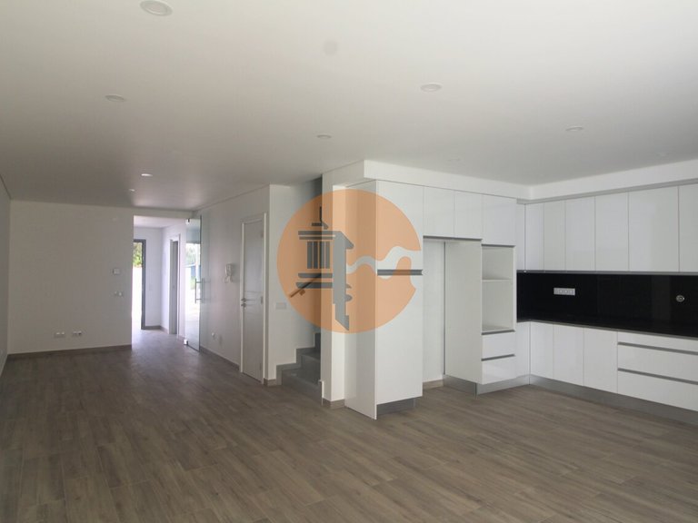 Villa for Sale in União Das Freguesias De Tavira (santa Maria E Santiago), Tavira, Portugal 13