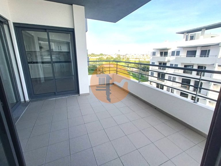 Apartment for Sale in Quelfes, Olhão, Portugal 1