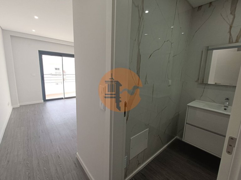 Apartment for Sale in Quelfes, Olhão, Portugal 18