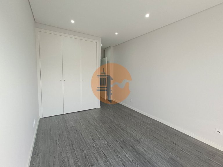 Apartment for Sale in Quelfes, Olhão, Portugal 20