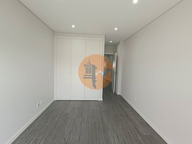 Apartment for Sale in Quelfes, Olhão, Portugal 21