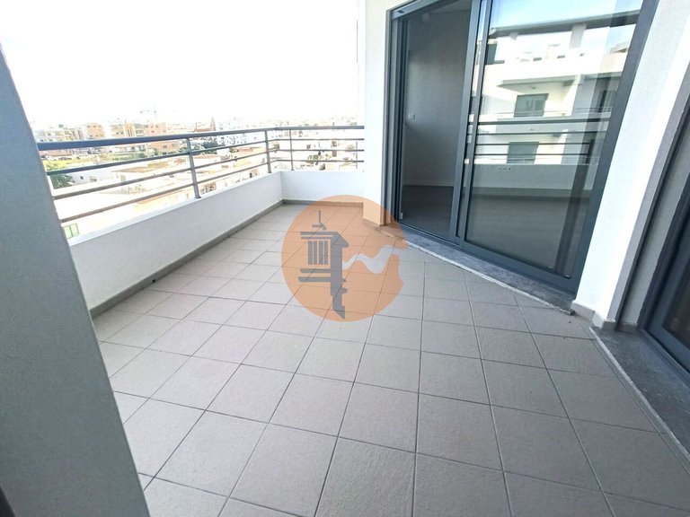 Apartment for Sale in Quelfes, Olhão, Portugal 27
