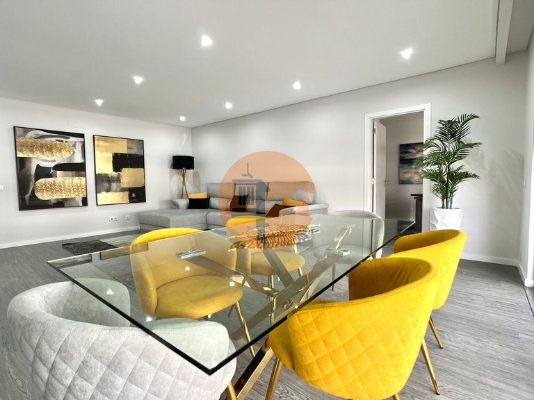 Apartment for Sale in Quelfes, Olhão, Portugal 4