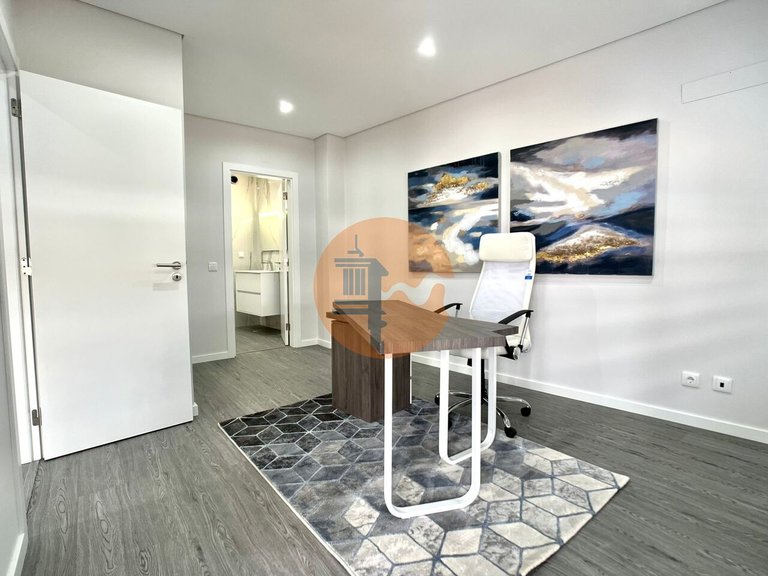 Apartment for Sale in Quelfes, Olhão, Portugal 26