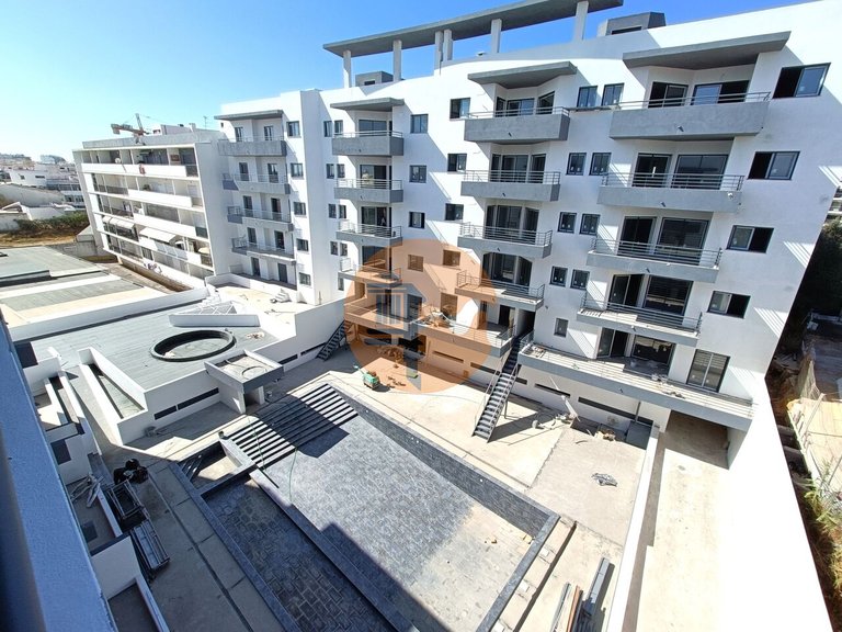 Apartment for Sale in Quelfes, Olhão, Portugal 28
