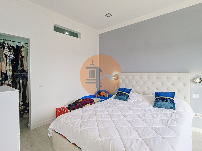 Villa for Sale in União Das Freguesias De Tavira (santa Maria E Santiago), Tavira, Portugal 14