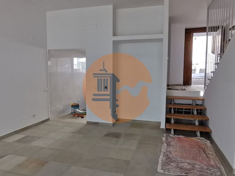 Villa for Sale in União Das Freguesias De Lagoa E Carvoeiro, Lagoa (algarve), Portugal 8