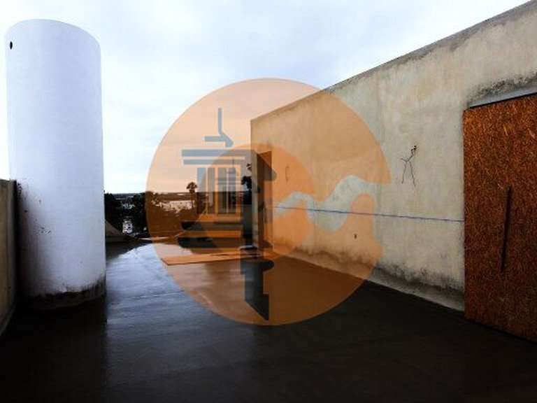 Villa for Sale in União Das Freguesias De Tavira (santa Maria E Santiago), Tavira, Portugal 4