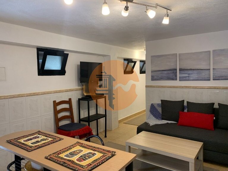 Villa for Sale in Quarteira, Loulé, Portugal 34