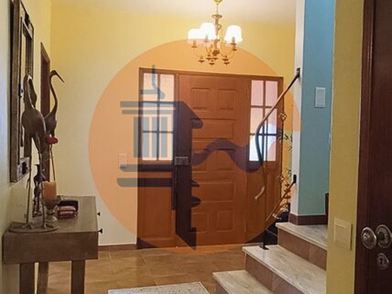 Villa for Sale in Quarteira, Loulé, Portugal 40