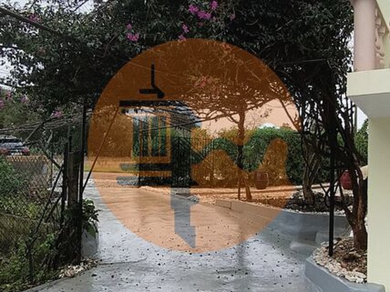 Villa for Sale in Quarteira, Loulé, Portugal 44