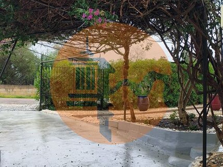 Villa for Sale in Quarteira, Loulé, Portugal 45