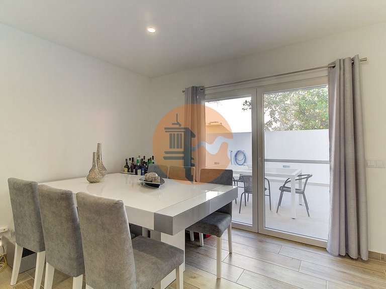 Villa for Sale in Vila Real De Santo António, Vila Real De Santo António, Portugal 5