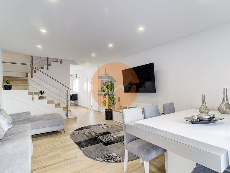 Villa for Sale in Vila Real De Santo António, Vila Real De Santo António, Portugal 10