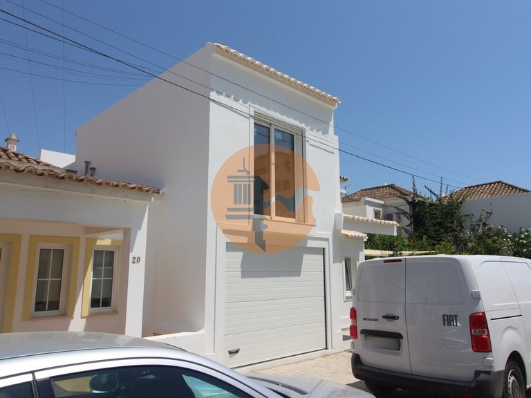 Villa for Sale in União Das Freguesias De Tavira (santa Maria E Santiago), Tavira, Portugal 1