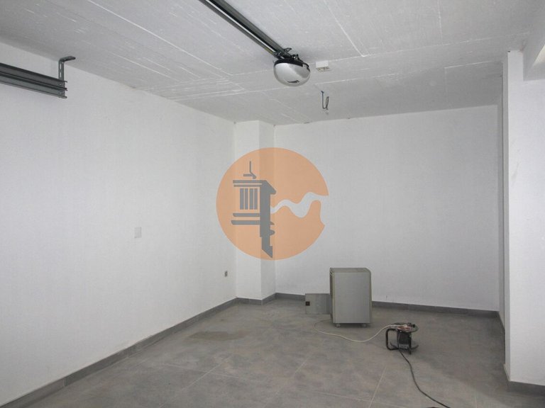 Villa for Sale in União Das Freguesias De Tavira (santa Maria E Santiago), Tavira, Portugal 6