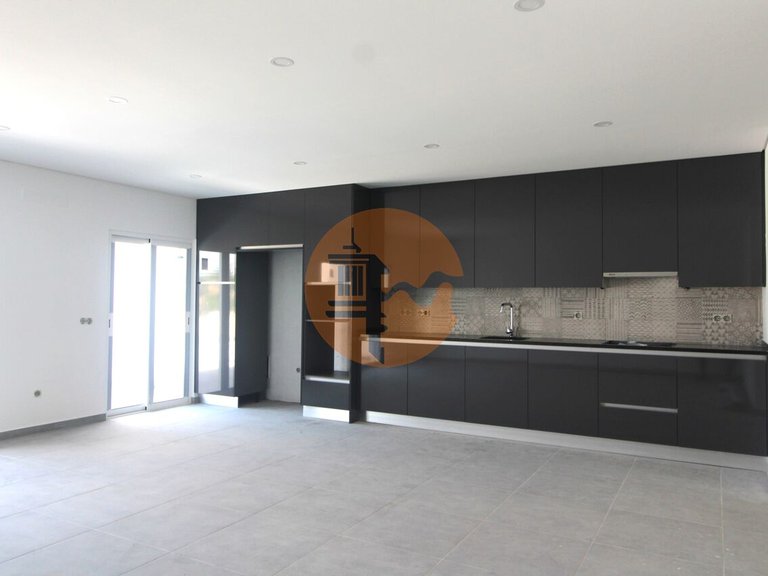 Villa for Sale in União Das Freguesias De Tavira (santa Maria E Santiago), Tavira, Portugal 9