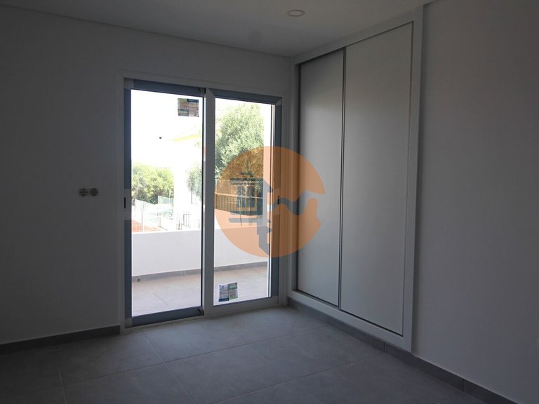 Villa for Sale in União Das Freguesias De Tavira (santa Maria E Santiago), Tavira, Portugal 33