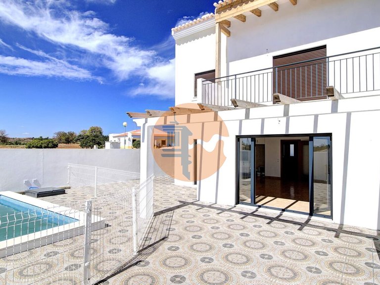 Villa for Sale in Vila Nova De Cacela, Vila Real De Santo António, Portugal 13
