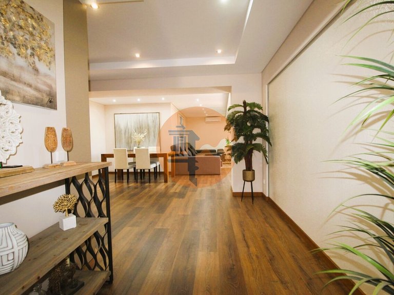Villa for Sale in Moncarapacho, Olhão, Portugal 13