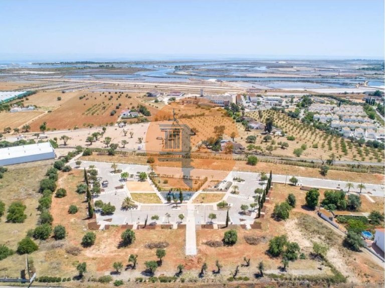 Villa for Sale in União Das Freguesias De Tavira (santa Maria E Santiago), Tavira, Portugal 17