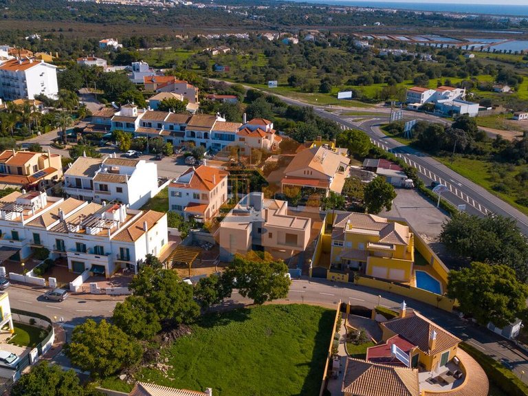 Villa for Sale in União Das Freguesias De Tavira (santa Maria E Santiago), Tavira, Portugal 35