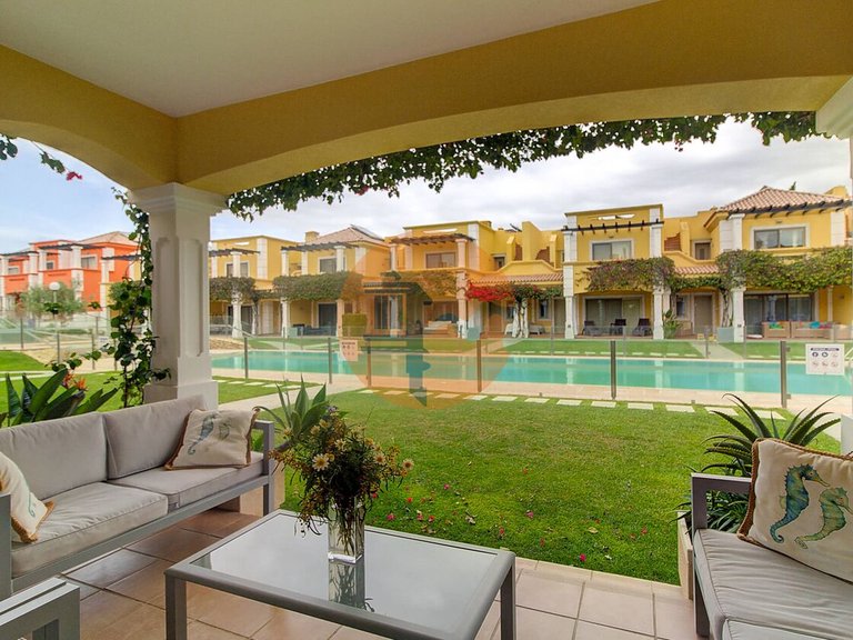 Villa for Sale in Luz De Tavira, Tavira, Portugal 22