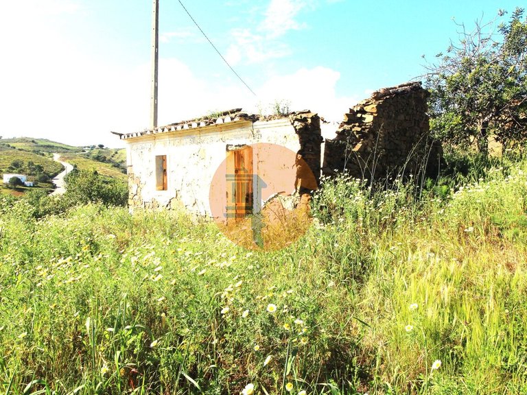 Plot for Sale in União Das Freguesias De Tavira (santa Maria E Santiago), Tavira, Portugal 1