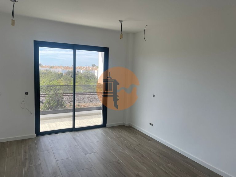 Villa for Sale in União Das Freguesias De Tavira (santa Maria E Santiago), Tavira, Portugal 25