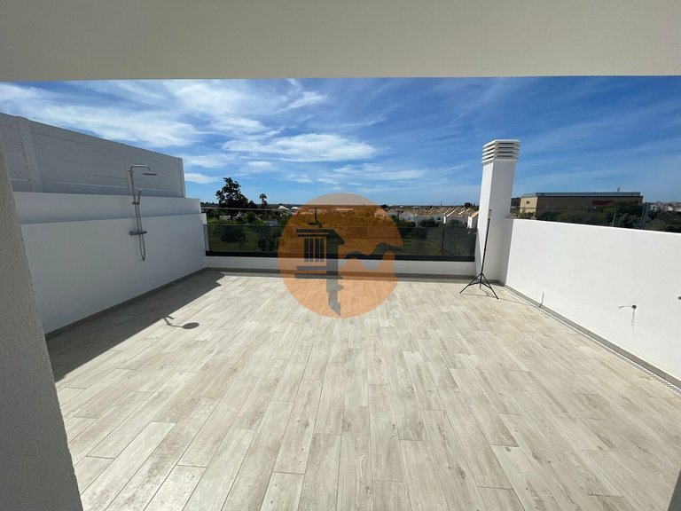 Villa for Sale in União Das Freguesias De Tavira (santa Maria E Santiago), Tavira, Portugal 44