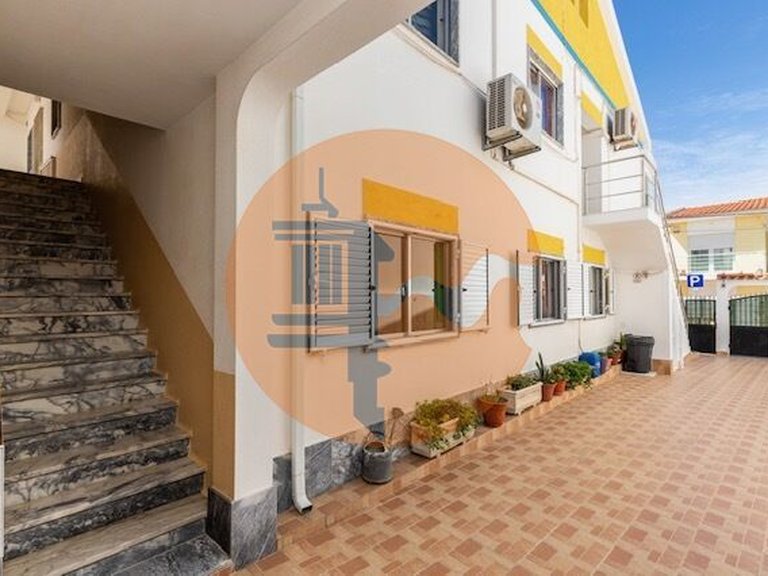 Villa for Sale in Vila Nova De Cacela, Vila Real De Santo António, Portugal 5