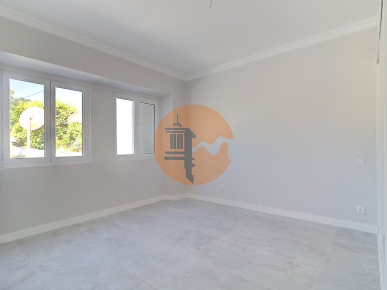 Villa for Sale in Vila Nova De Cacela, Vila Real De Santo António, Portugal 8