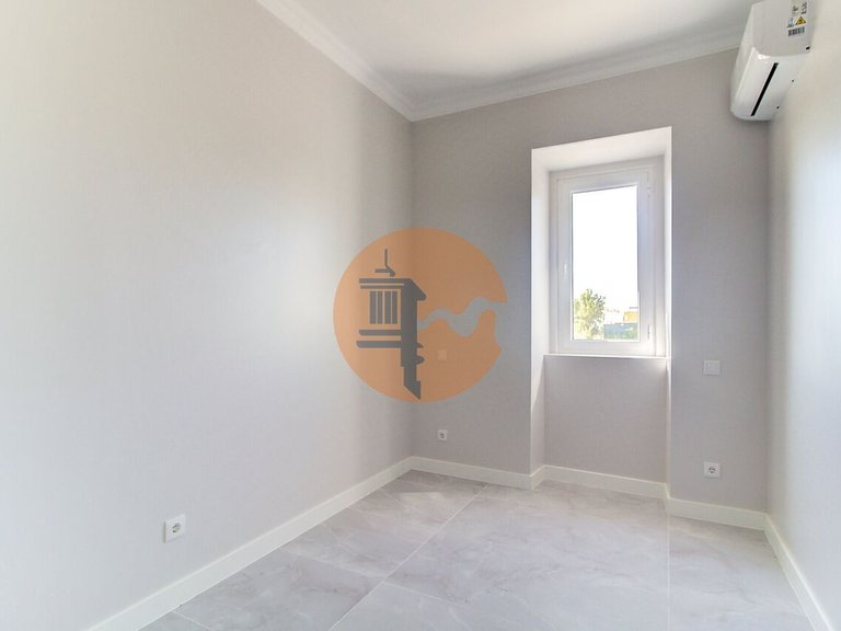 Villa for Sale in Vila Nova De Cacela, Vila Real De Santo António, Portugal 21