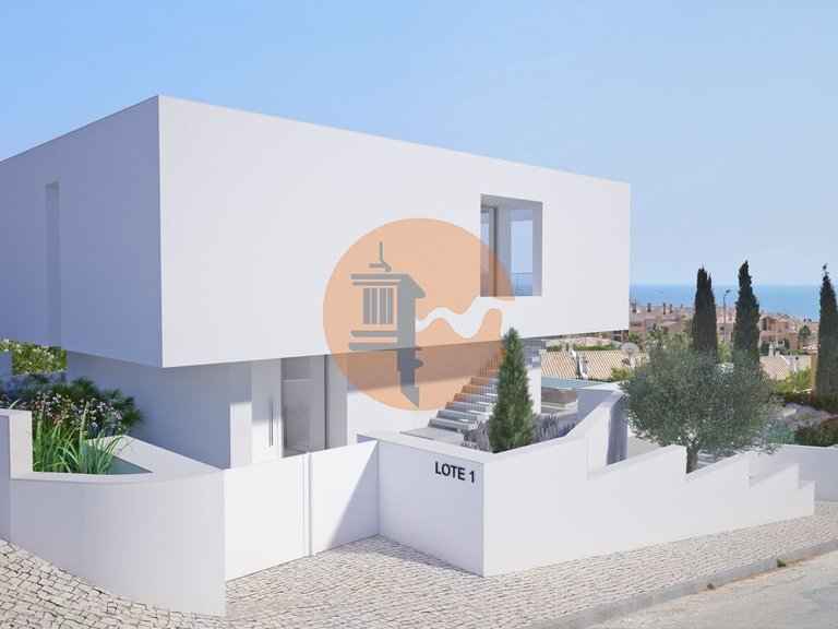 Villa for Sale in Luz, Lagos, Portugal 1