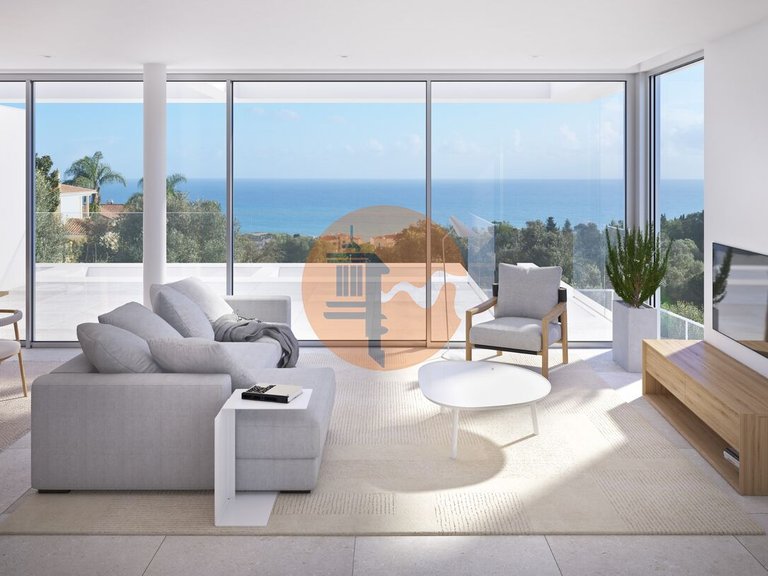 Villa for Sale in Luz, Lagos, Portugal 3