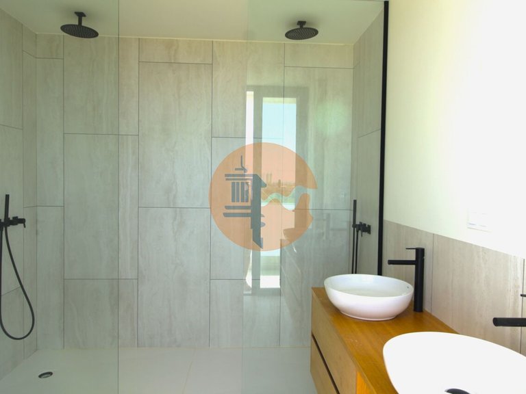 Villa for Sale in União Das Freguesias De Tavira (santa Maria E Santiago), Tavira, Portugal 36