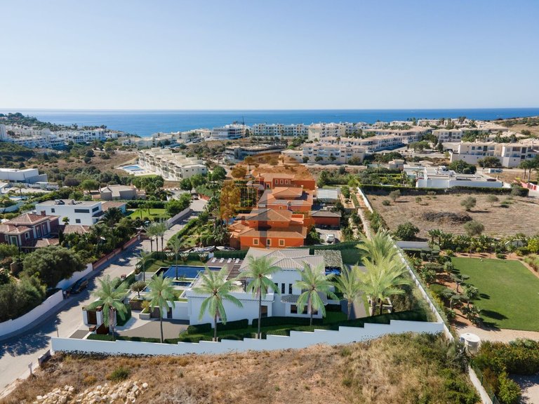 Villa for Sale in São Gonçalo De Lagos, Lagos, Portugal 30