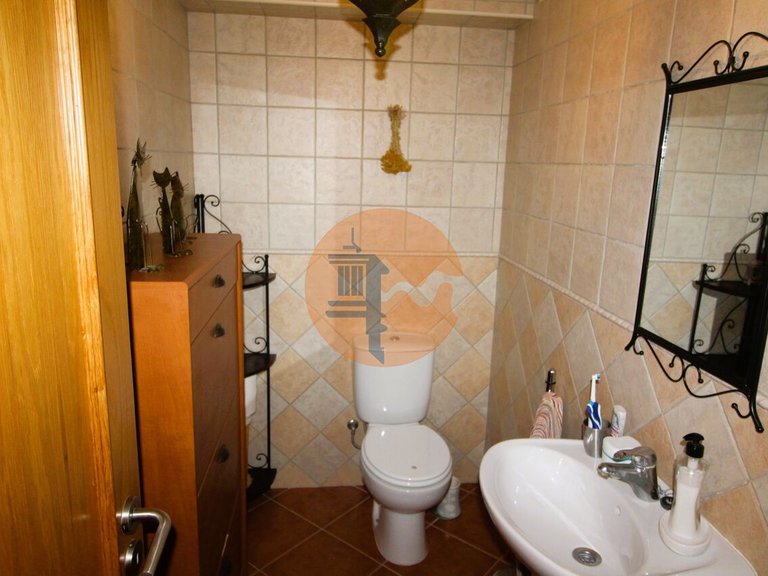 Villa for Sale in União Das Freguesias De Tavira (santa Maria E Santiago), Tavira, Portugal 9
