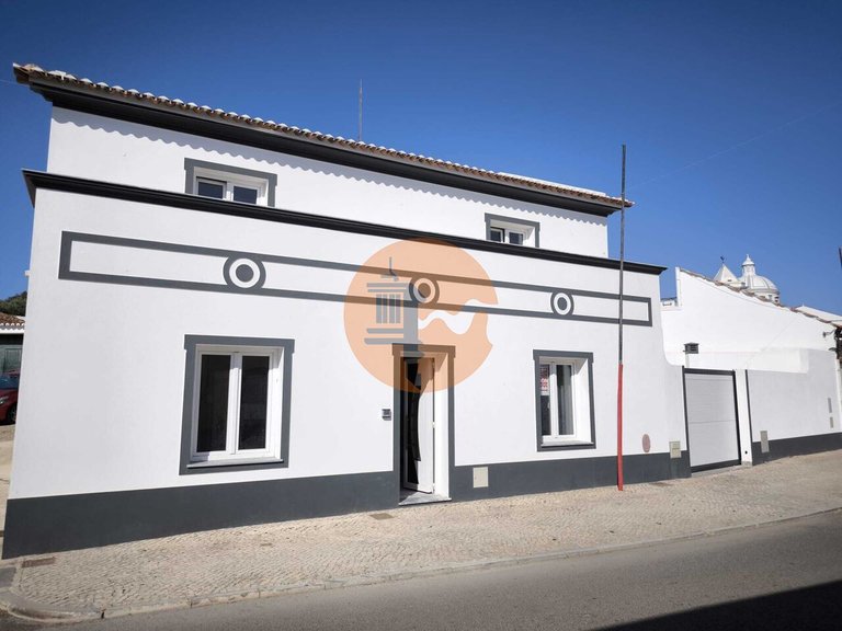 Villa for Sale in Castro Marim, Castro Marim, Portugal 1