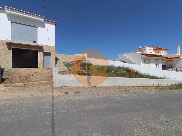 Villa for Sale in Castro Marim, Castro Marim, Portugal 3