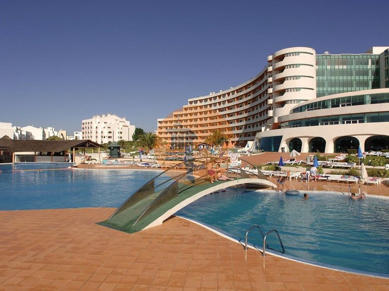 Apartment for Sale in Albufeira E Olhos De Água, Albufeira, Portugal 30